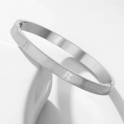 Retro Solid Color Titanium Steel Bangle In Bulk