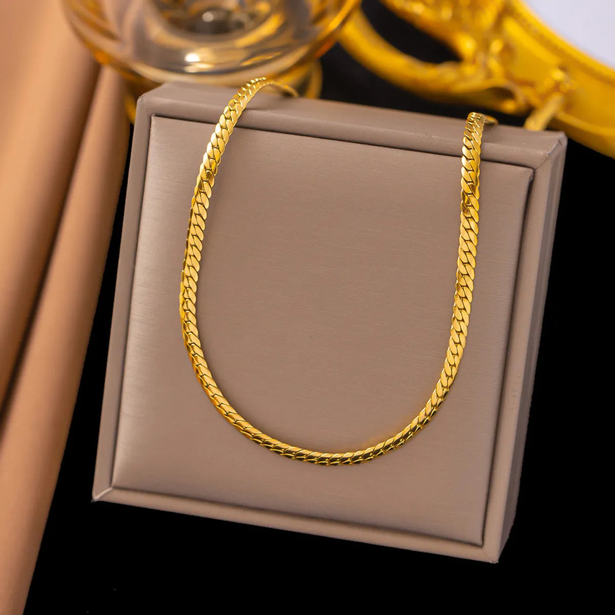 Wholesale Jewelry Retro Solid Color 304 Stainless Steel 18K Gold Plated Plating Necklace