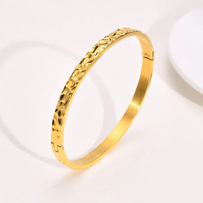 Retro Solid Color 304 Stainless Steel Gold Plated Bangle In Bulk