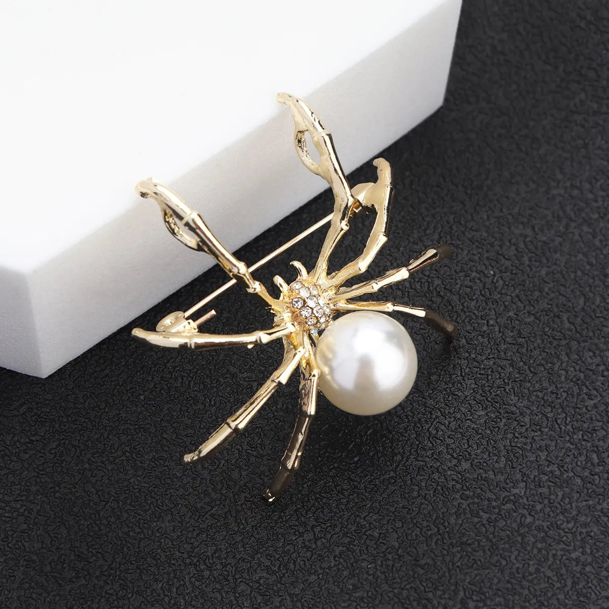 Retro Spider Imitation Pearl Alloy Unisex Brooches