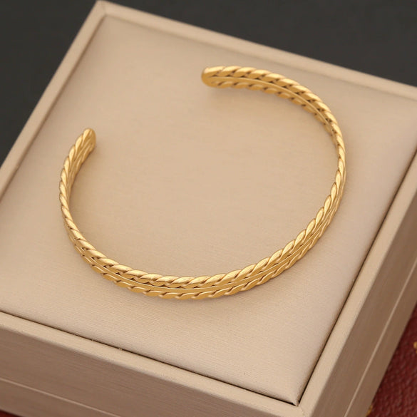 Retro Stainless Steel Cat's Eye Bracelet With Electroplating