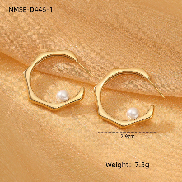 Retro Stainless Steel Heart Earrings With Electroplating Treatment
