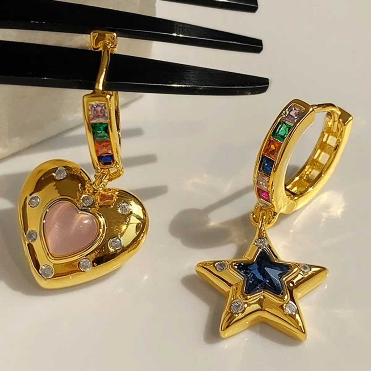 Retro Star Heart Shape Copper Inlay Zircon Dangling Earrings 1 Pair