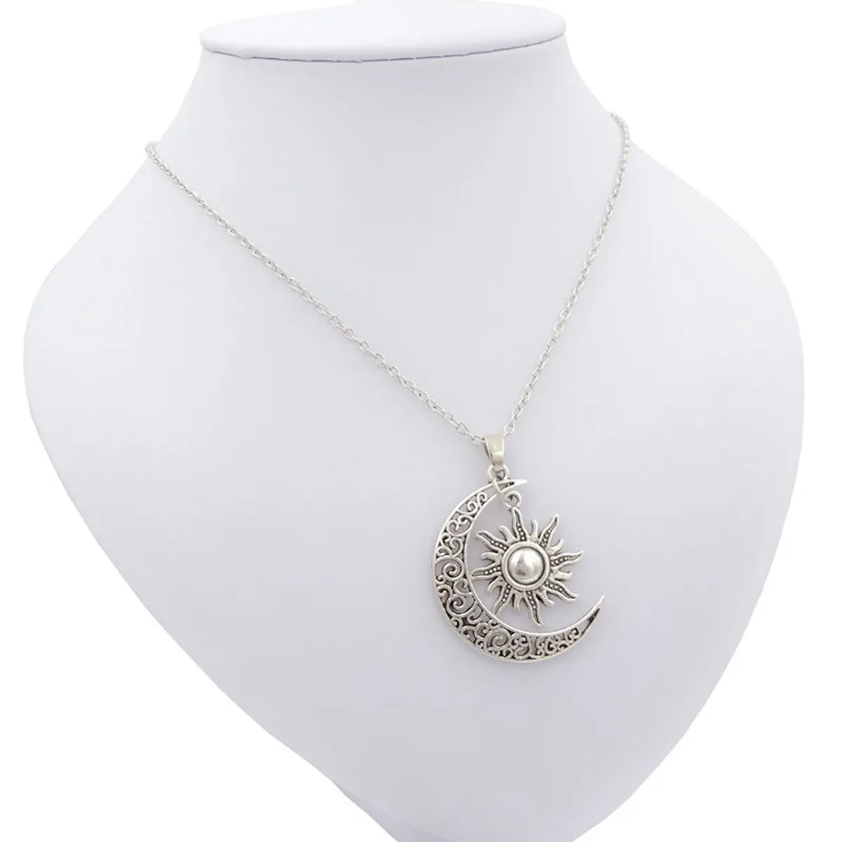 Retro Star Moon Alloy Plating Women'S Pendant Necklace