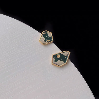 Retro Sun Alloy Enamel Ear Studs 1 Pair