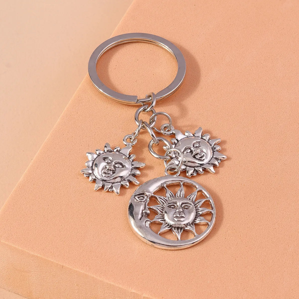 Retro Sun Moon Alloy Bag Pendant Keychain