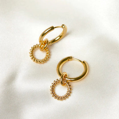 Retro Three-circle Interlocking Earrings European And American Round Twist Earrings