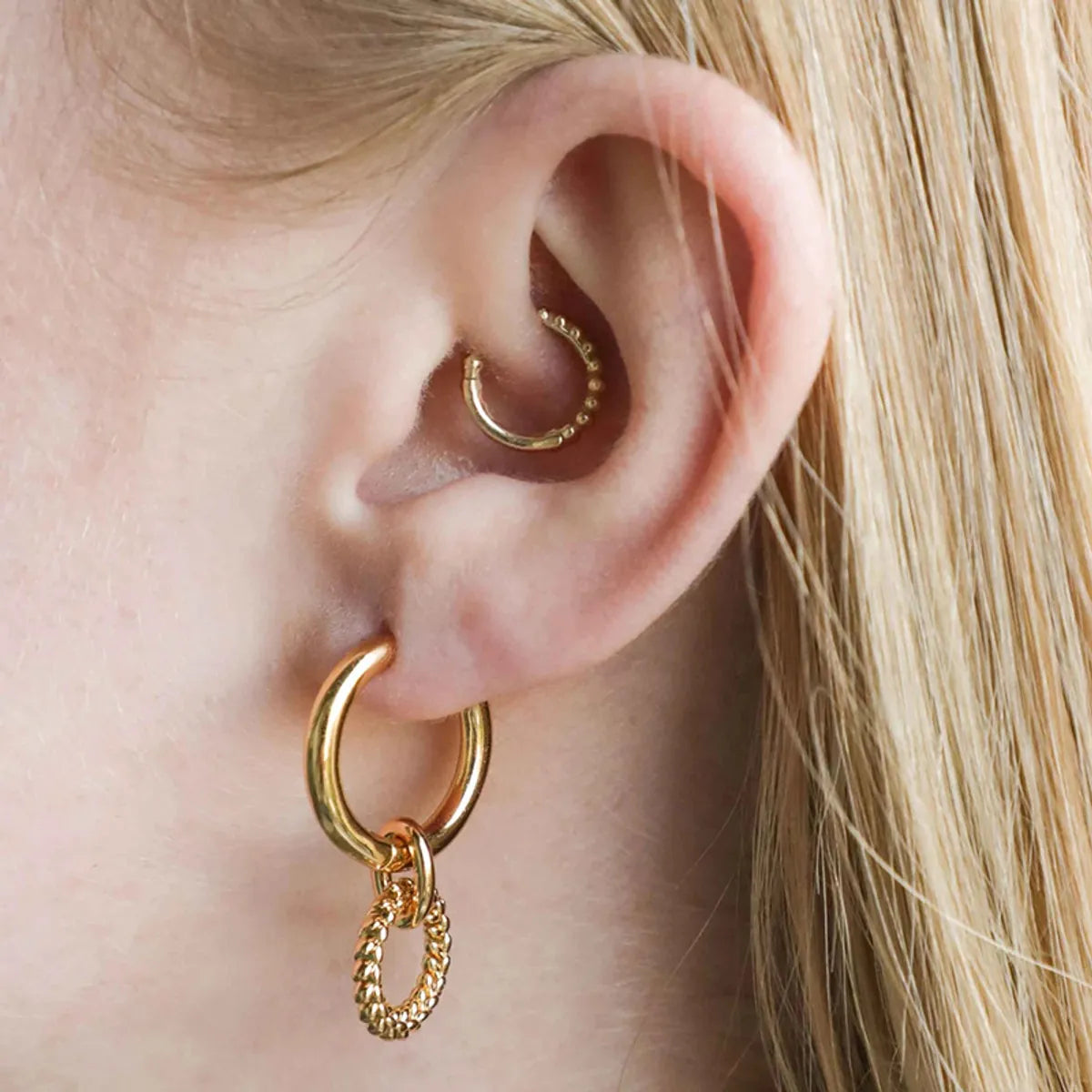 Retro Three-circle Interlocking Earrings European And American Round Twist Earrings