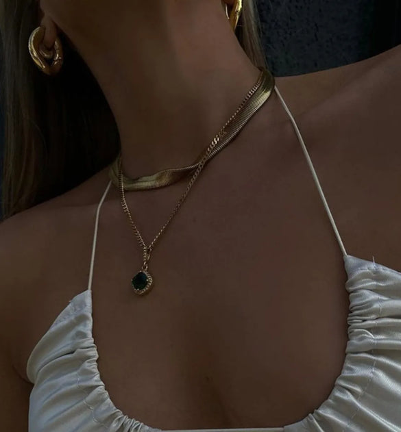 Wholesale Heart Titanium Steel Inlaid Shell Inlaid Gold Necklace