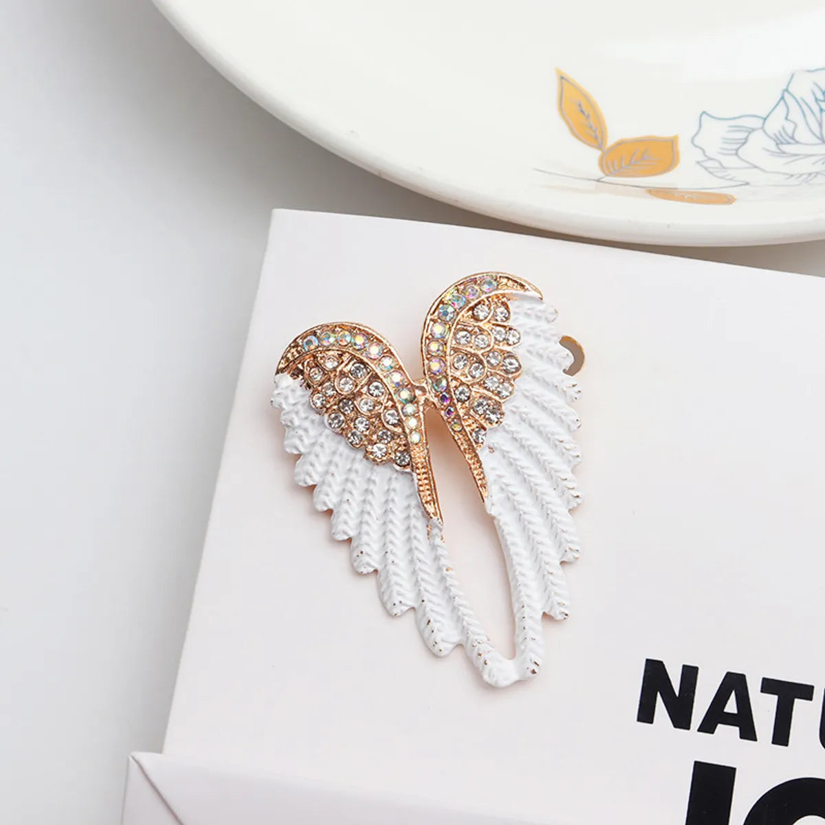 Retro Wings Flower Alloy Enamel Women'S Brooches