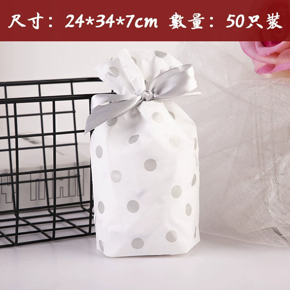 Ribbon Drawstring Gift Bag For Christmas And New Year Packaging Candy Paper Bag Biscuit Bundle Pocket Made Of Pe With Gravure Printing Craft For Casual Use