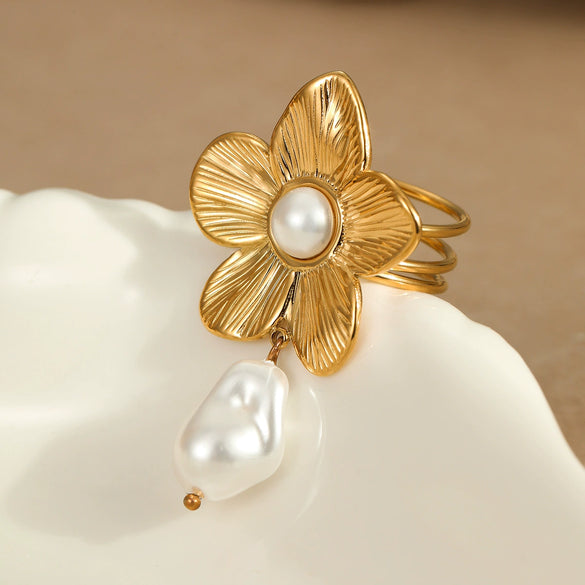 Ring Imitation Pearl Inlaid Titanium Steel Stainless Steel 18K Gold Plated Bow Design Light Luxury Style