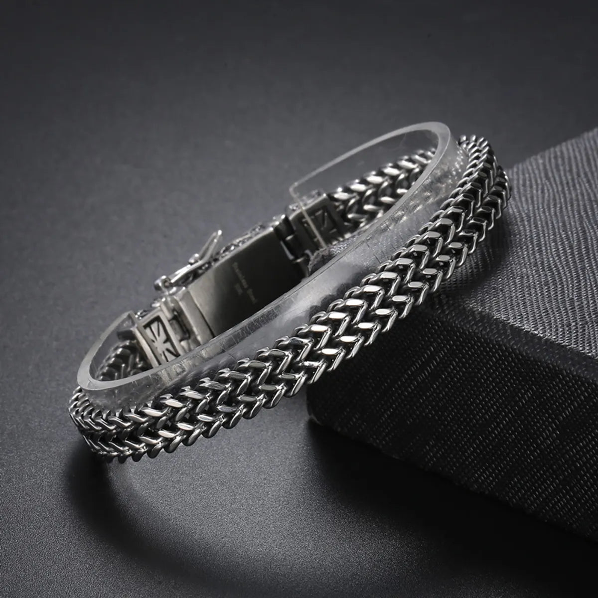 Rock Punk Solid Color Stainless Steel Men'S Bracelets