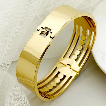 Roman Style Streetwear Commute Devil'S Eye Oval 304 Stainless Steel 14K Gold Plated Zircon Bangle In Bulk