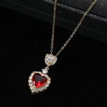 Romantic Heart Shape Stainless Steel Titanium Steel Inlay Artificial Gemstones Pendant Necklace