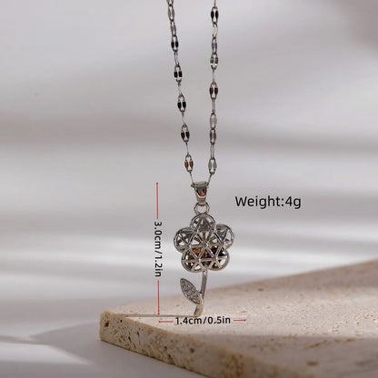 Romantic Sweet Flower Copper Plating Hollow Out Inlay Zircon 18k Gold Plated Pendant Necklace