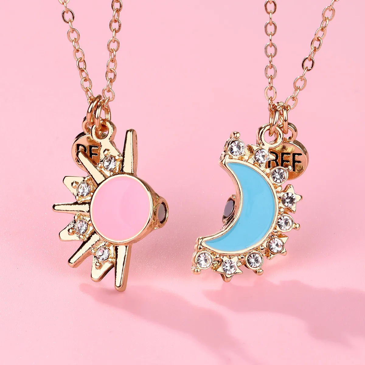 Romantic Sweet Korean Style Sun Moon Alloy Copper Inlay Artificial Rhinestones K Gold Plated Women'S Pendant Necklace