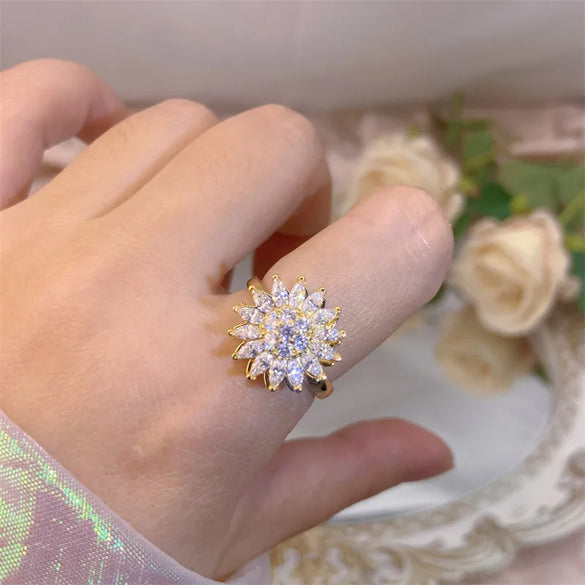 Rotating Moving Ring Flower Zircon Super Flash Ring Opening Color Retention Niche Design Fashion Hand Accessories Female Fashion