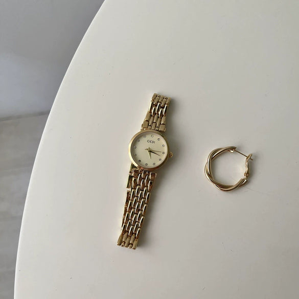 Round Small Dial Diamond Alloy Belt Watch For Women Simple Elegant And French Retro Style