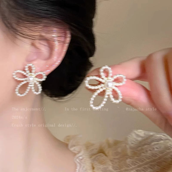 S925 Silver Butterfly Stud Earrings For Women Zircon Pearl Electroplated Light Luxury Niche Highend Minimalist Geometric
