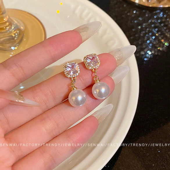 S925 Silver Butterfly Stud Earrings For Women Zircon Pearl Electroplated Light Luxury Niche Highend Minimalist Geometric