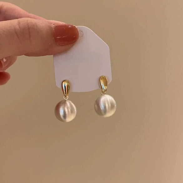 S925 Silver Butterfly Stud Earrings For Women Zircon Pearl Electroplated Light Luxury Niche Highend Minimalist Geometric