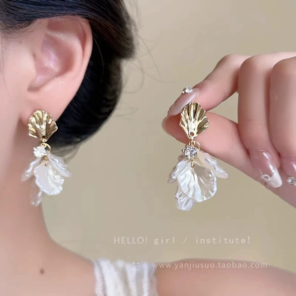 S925 Silver Butterfly Stud Earrings For Women Zircon Pearl Electroplated Light Luxury Niche Highend Minimalist Geometric