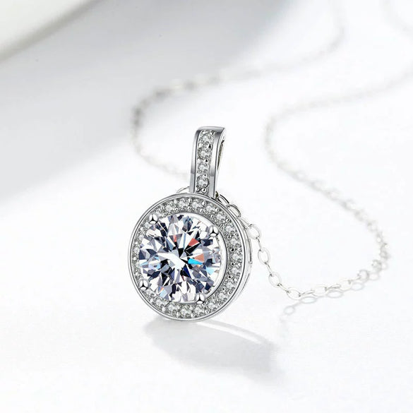 S925 Silver Round Pendant Necklace With Moissanite Inlay Electroplated Geometric Clavicle Chain For Women