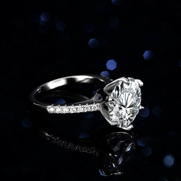 S925 Sterling Silver Drop Shape Women's Classic Sixclaw Moissanite Ring