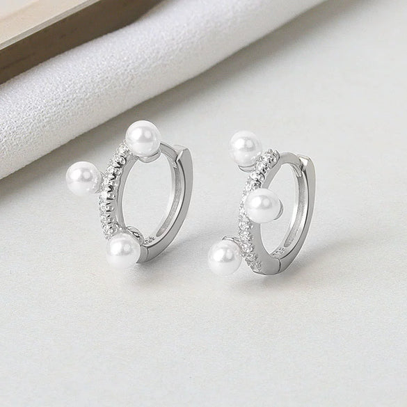 S925 Sterling Silver Flower Pearl Ear Studs Elegant Floral Design Earrings For Women