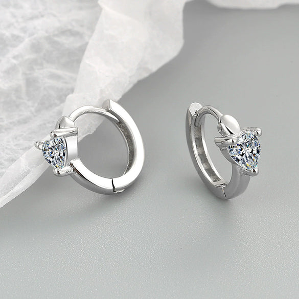 S925 Sterling Silver Heart Shaped Geometric Earrings For Women Simple Electroplated Ear Buckle Earrings