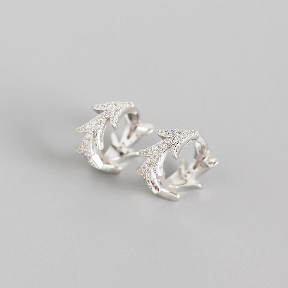 S925 Sterling Silver Leaf Design Electroplated Light Luxury Style Earrings