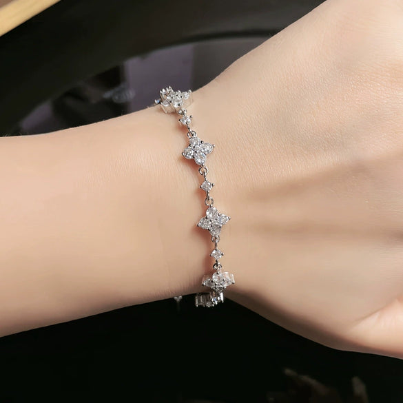 S925 Sterling Silver Moissanite Geometric Four Leaf Clover Women's Bracelet Set With Diamonds Fashion