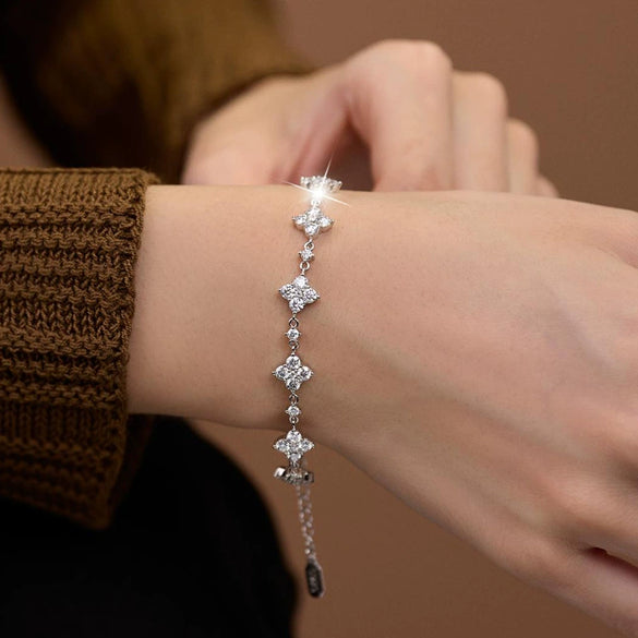 S925 Sterling Silver Moissanite Geometric Four Leaf Clover Women's Bracelet Set With Diamonds Fashion
