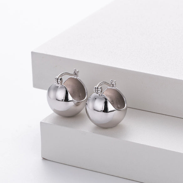 S925 Sterling Silver Semicircular Ball Retro Elegant Women's Earrings With Electroplating