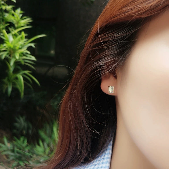 S925 Sterling Silver Square Earrings Platinum Plated Light Luxury Geometric Design For Women