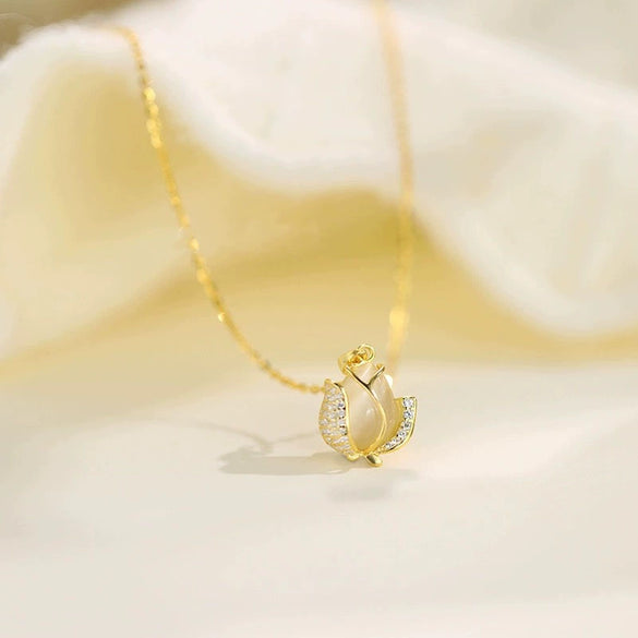 S925 Sterling Silver Tulip Flower Necklace For Women With Cat's Eye Stone Pendant Light Luxury Fashion Jewelry