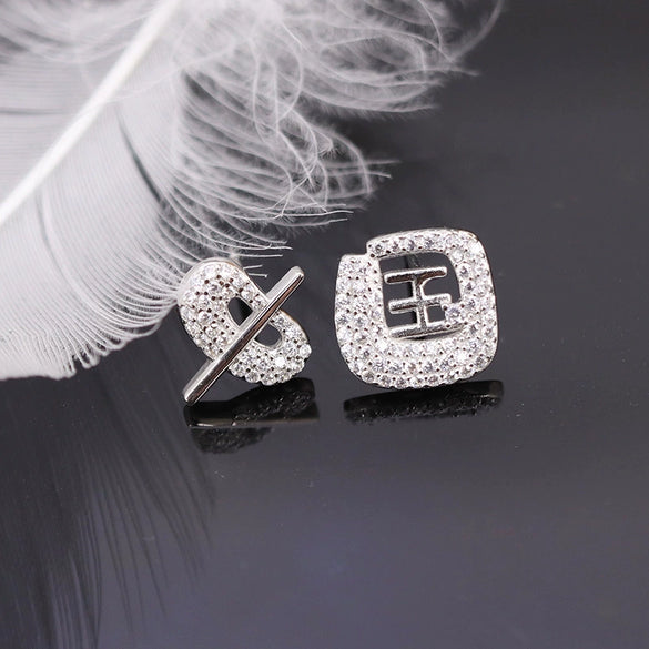 S925 Sterling Silver Vintage Letter Earrings Fashion Text Design Niche Statement Earrings For Women