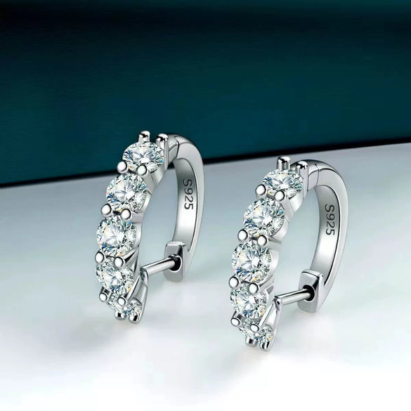 S925 Sterling Silver Women's Classic Round Moissanite And Diamond Earrings