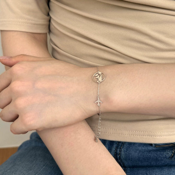 S925 Sterling Silver Women's Light Luxury Bracelet With Earth Aircraft Design And Electroplating Treatment