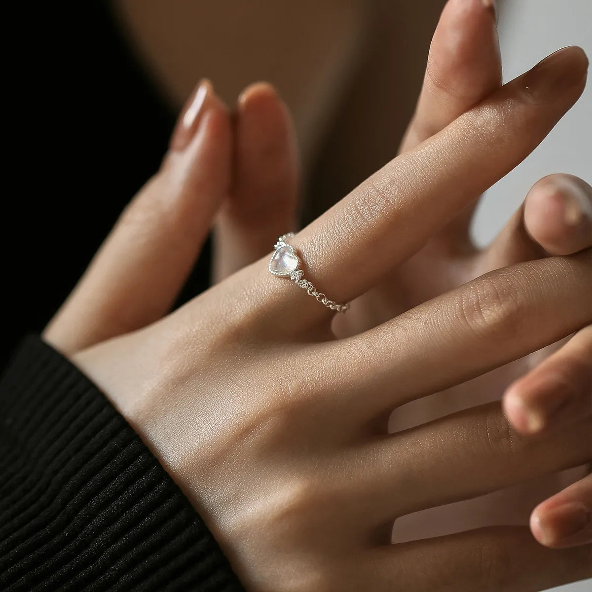 Ig Style Elegant Simple Style Heart Shape Sterling Silver Silver Plated Moonstone Rings In Bulk