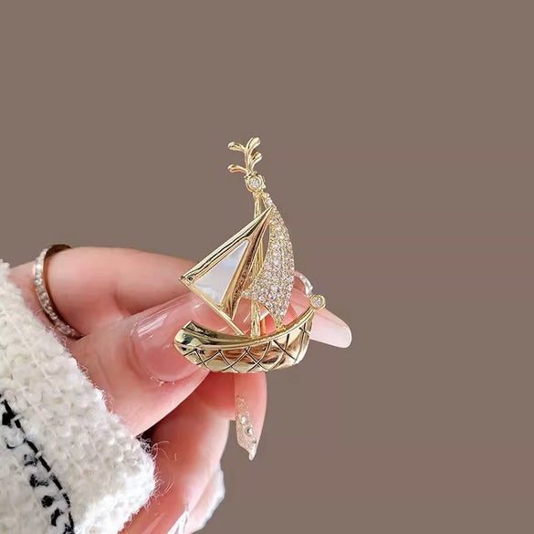 Sailboat Retro Brooch Alloy Electroplating Minimalist Unisex Accessory