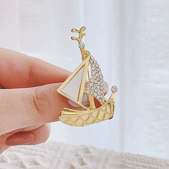 Sailboat Retro Brooch Alloy Electroplating Minimalist Unisex Accessory