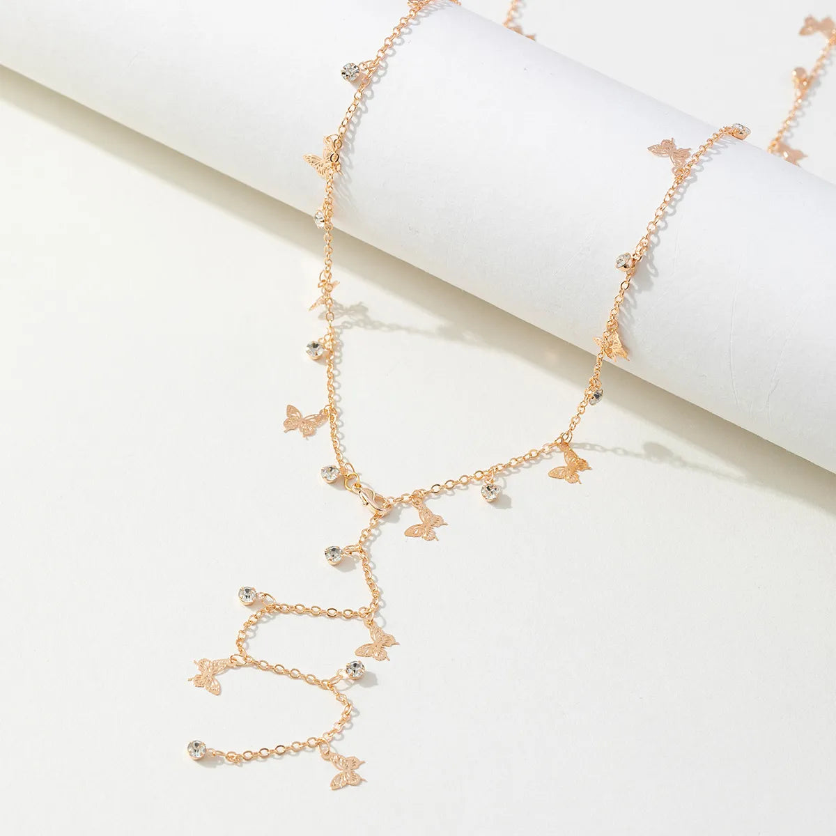 Sexy Simple Style Shiny Round Glass Copper Inlay Artificial Diamond Long Necklace