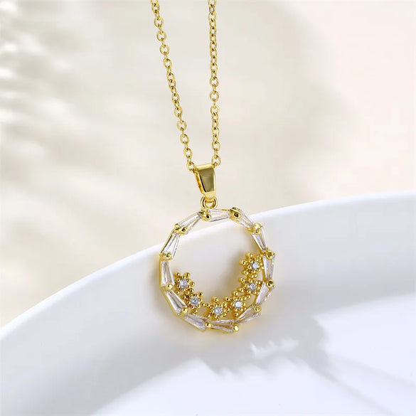 Shiny Circle 201 Stainless Steel Brass Plating Inlay Zircon 18K Gold Plated Women'S Pendant Necklace