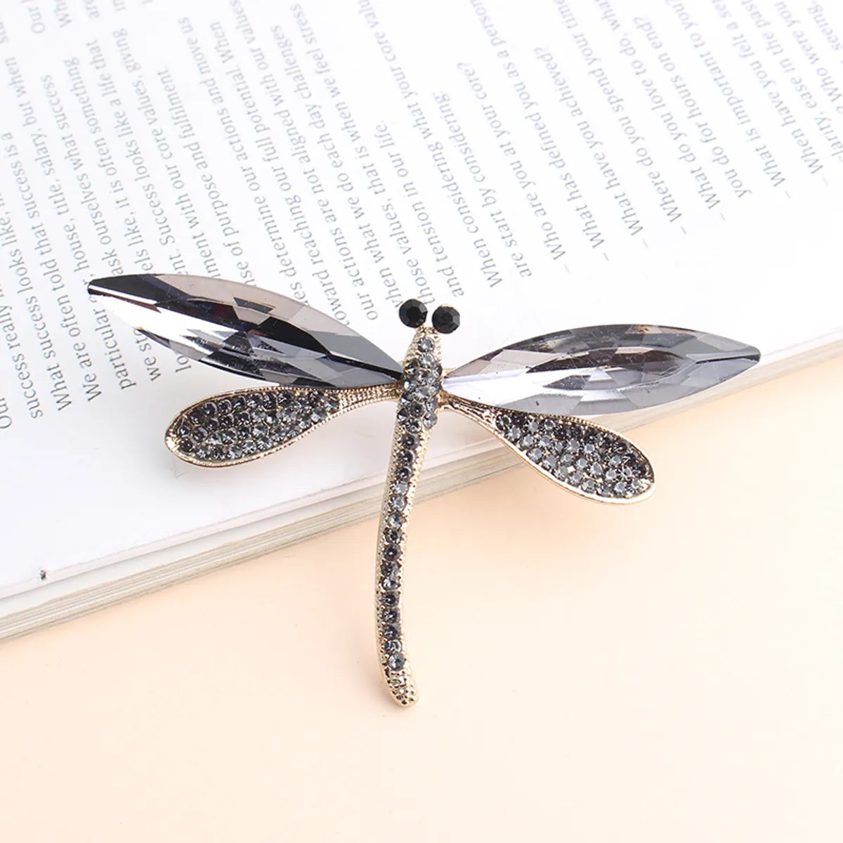 Shiny Dragonfly Alloy Inlay Zircon Women'S Brooches