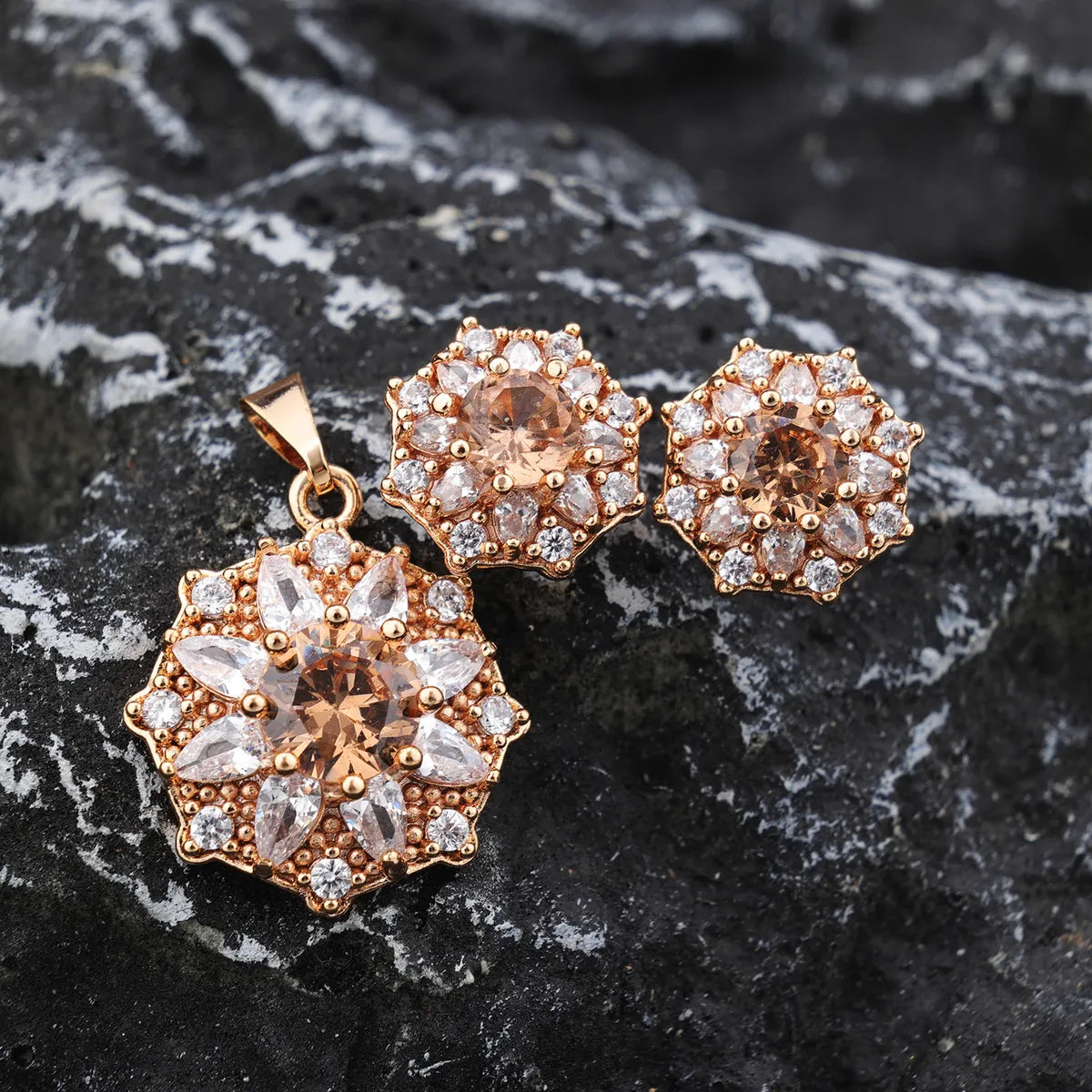 Shiny Flower Brass 18k Gold Plated Rose Gold Plated Zircon Charms Earrings In Bulk