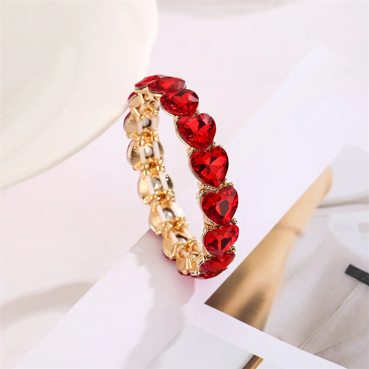 Shiny Round Heart Shape Alloy Inlay Rhinestones Gold Plated Women's Bangle