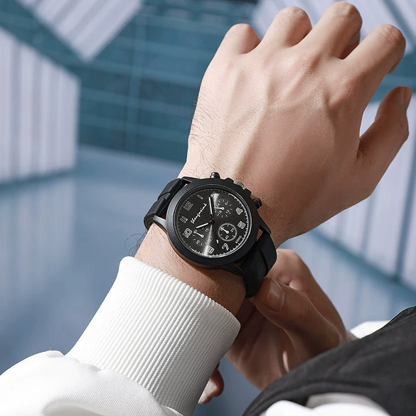 Silicone Alloy Quartz Business Watches For Men With Round Dial