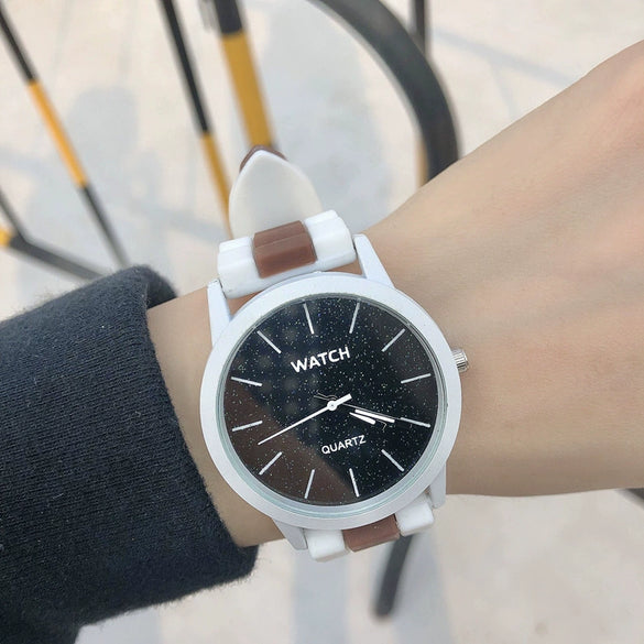 Silicone Band Watch Alloy Case Round Dial Casual Style